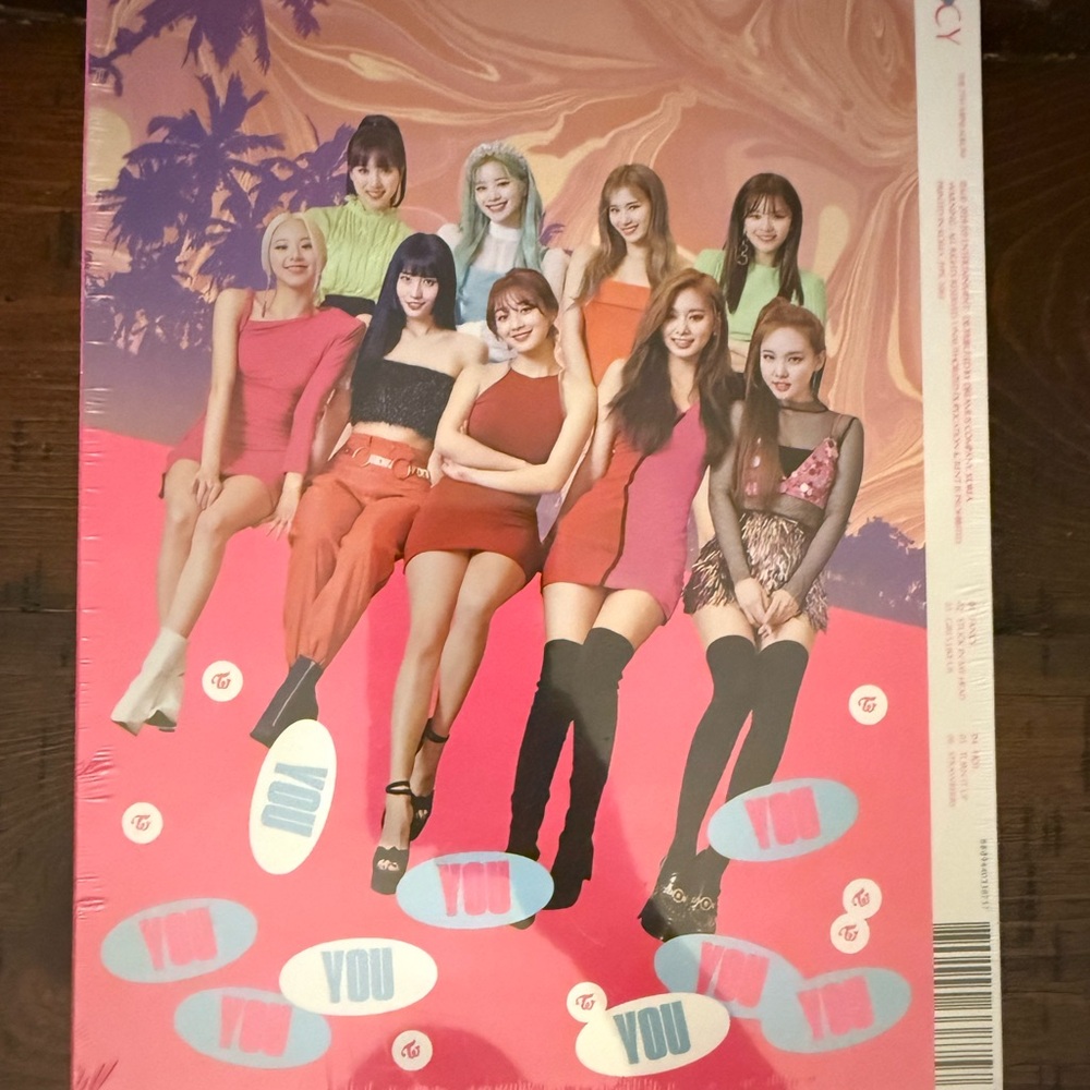 TWICE FANCY YOU THE 7th Mini Album A Ver. Incl. BRAND NEW PHOTO BOOK & AUDIO CD
